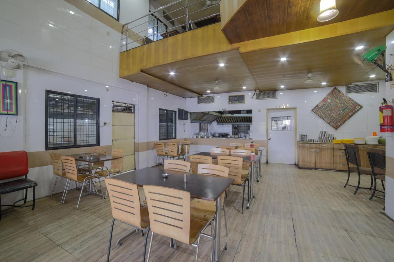 Oyo Flagship Hotel Chandani Raipur  Exterior photo